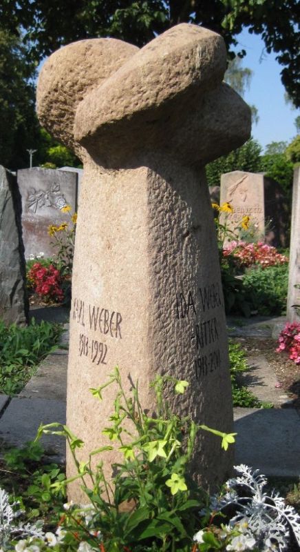 1_Sandstein-2.-Inschrift-Knopf