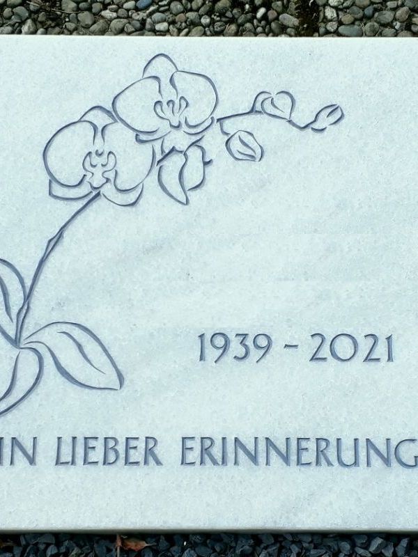 Liegeplatte Marmor mit Orchidee