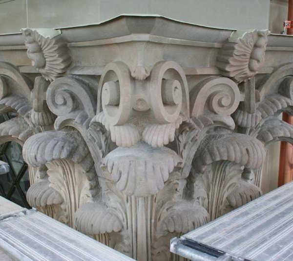 Pilasterkapitell fertig